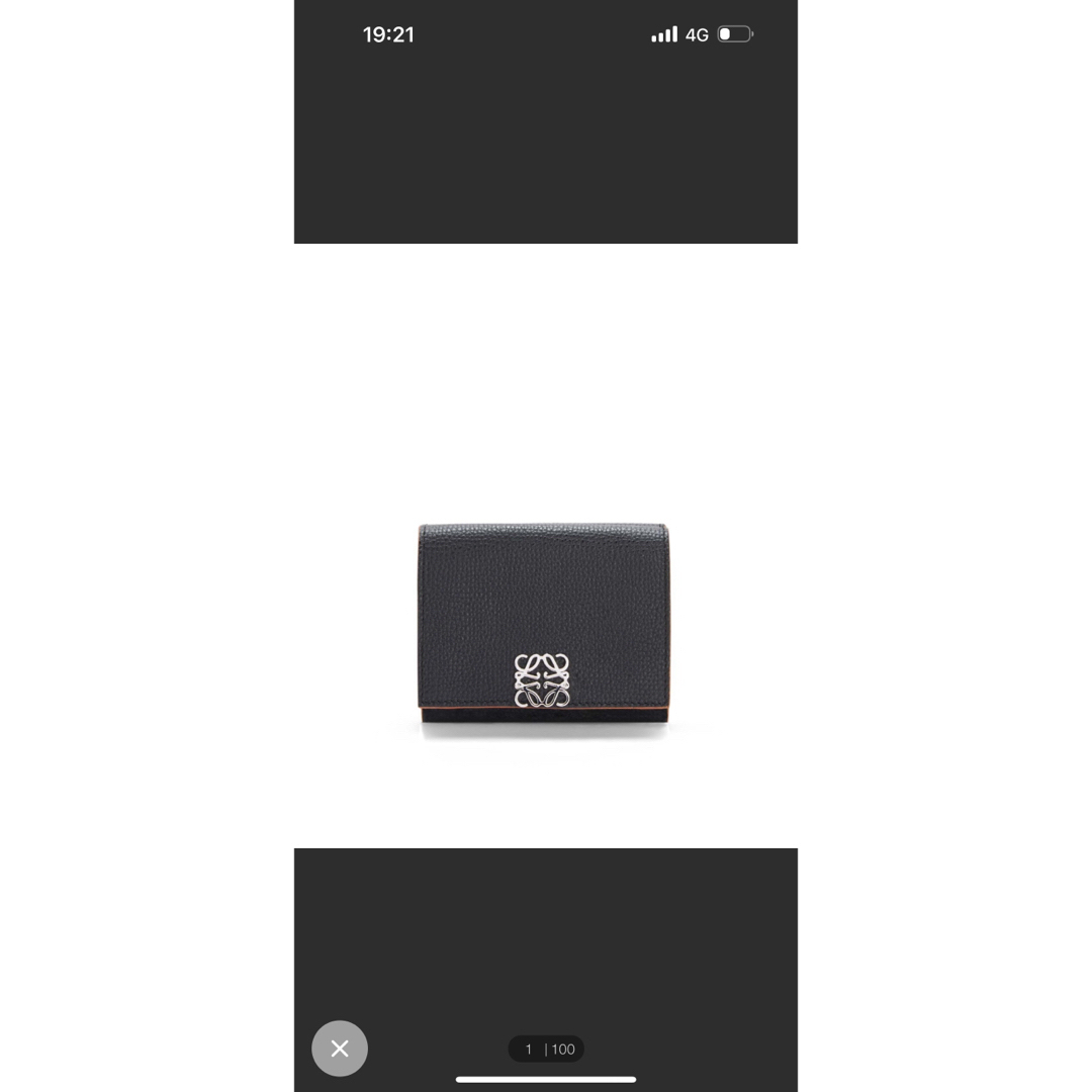 LOEWE(ロエベ)のLOEWE 三つ折り財布 レディースのファッション小物(財布)の商品写真