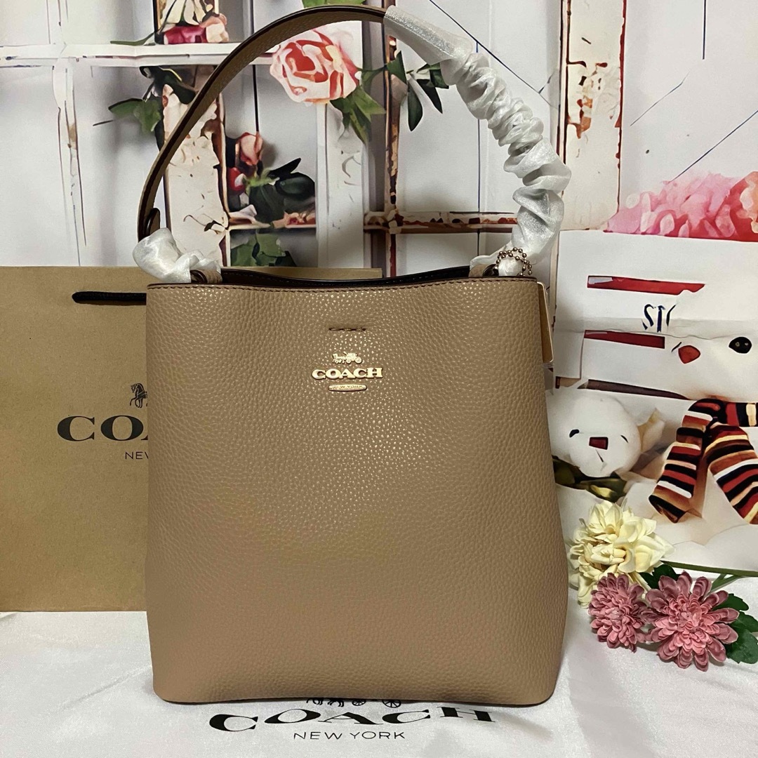 ツをネット通販で購入 コーチ COACH バッグ ショルダーバッグ スモール