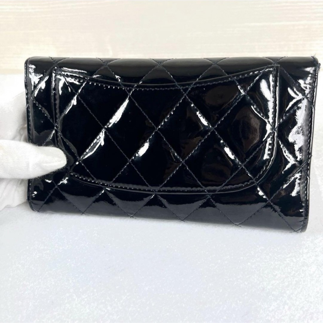 CHANEL(シャネル)の美品　CHANELシャネルマトラッセ　三つ折り財布 メンズのファッション小物(折り財布)の商品写真