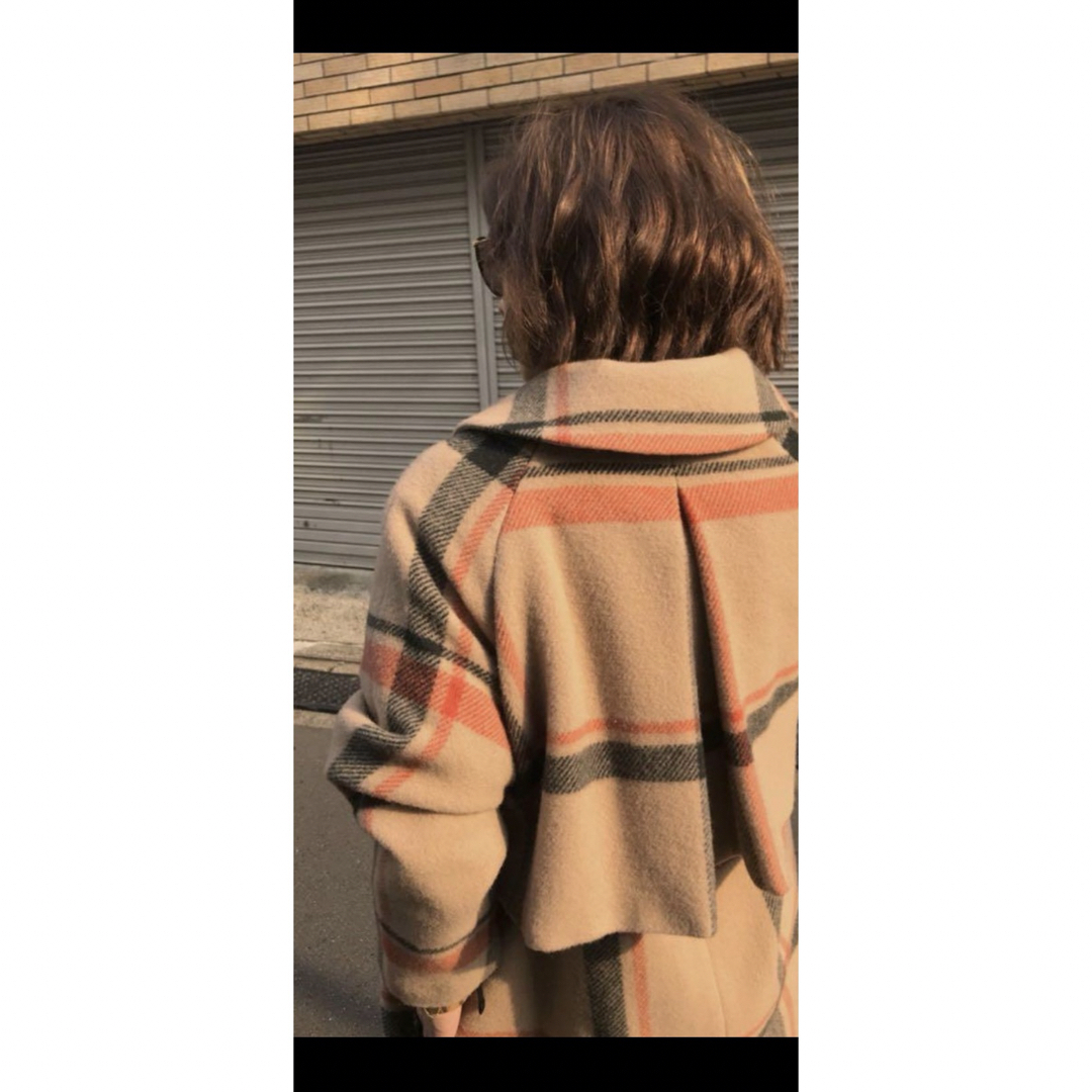 Ameri VINTAGE(アメリヴィンテージ)のAMERI   CHECK SOUTIEN COLLAR COAT レディースのジャケット/アウター(ロングコート)の商品写真