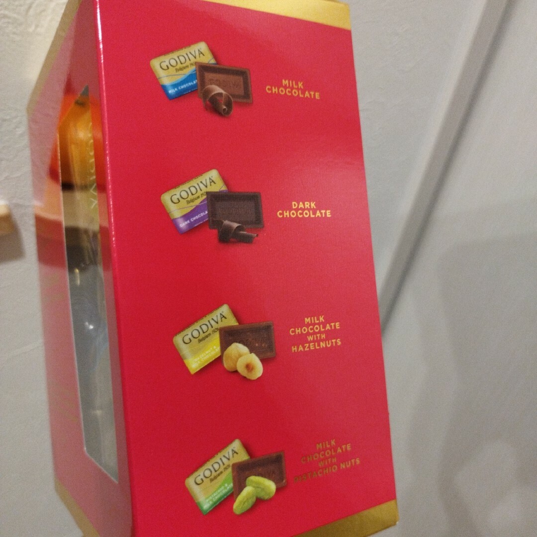 GODIVA(ゴディバ)のゴディバ　チョコレート　ナポリタン 食品/飲料/酒の食品(菓子/デザート)の商品写真