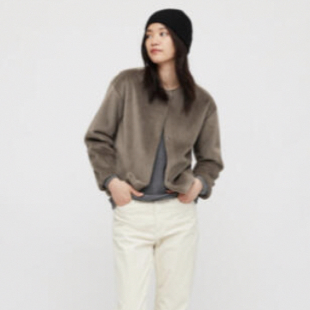 UNIQLO(ユニクロ)のUNIQLO  ユニクロ　ノーカラーファージャケット　ベージュ　XL レディースのジャケット/アウター(毛皮/ファーコート)の商品写真