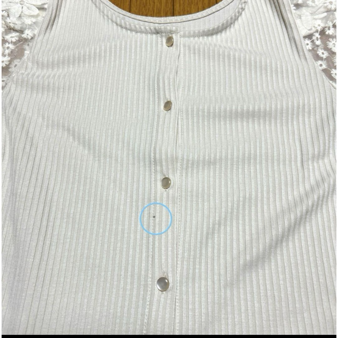 GRL(グレイル)のGRL 半袖トップス　白　L レディースのトップス(Tシャツ(半袖/袖なし))の商品写真