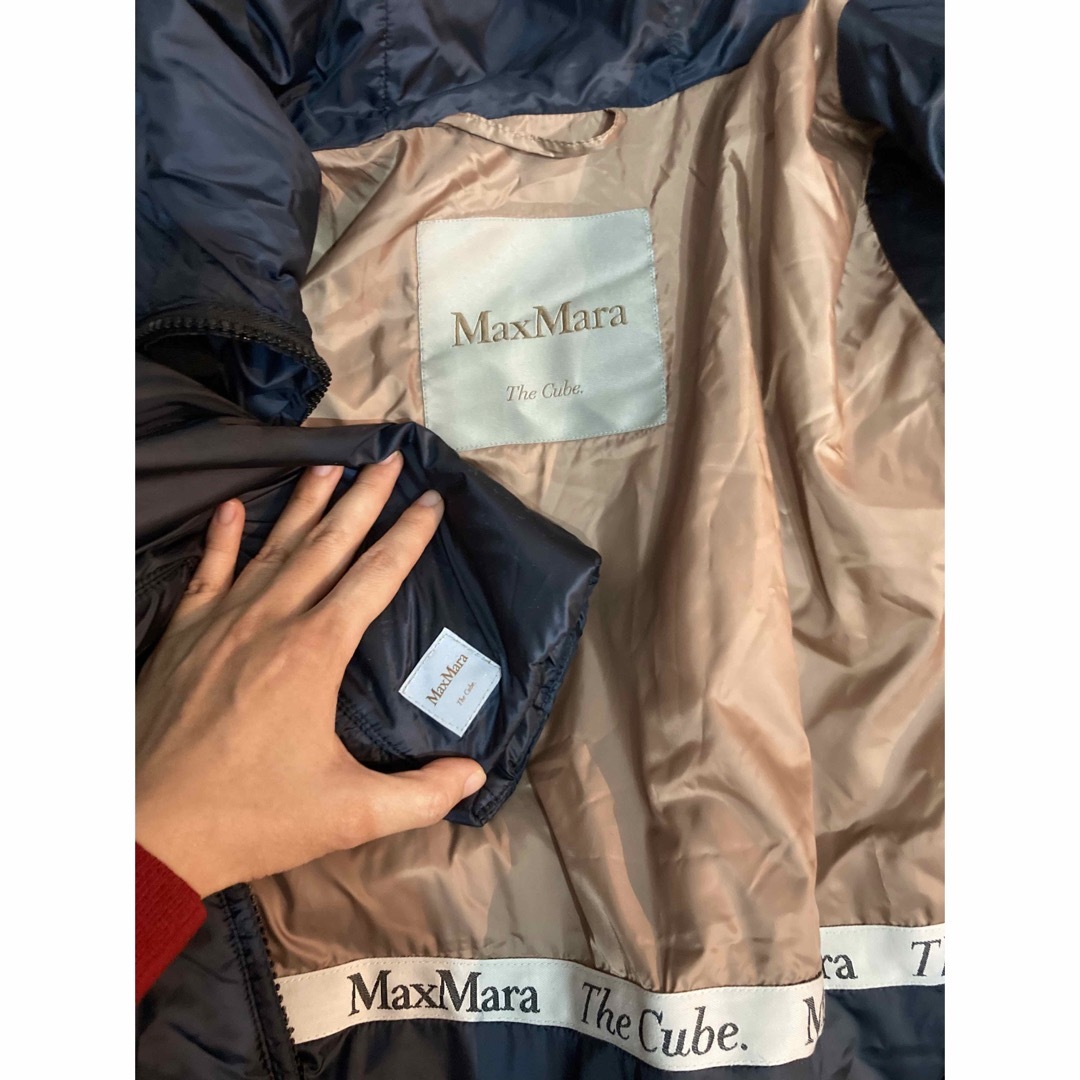 Max Mara(マックスマーラ)の34マックスマーラ MAXMARA The CUBE キャメル混 ダウンコート レディースのジャケット/アウター(ダウンコート)の商品写真