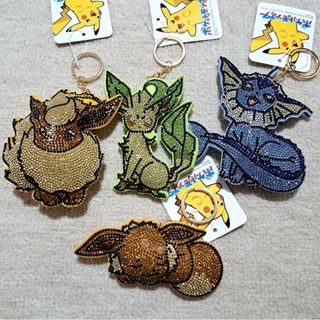 ポケモン　キラキラ　ラインストーン　キーホルダー(キーホルダー)