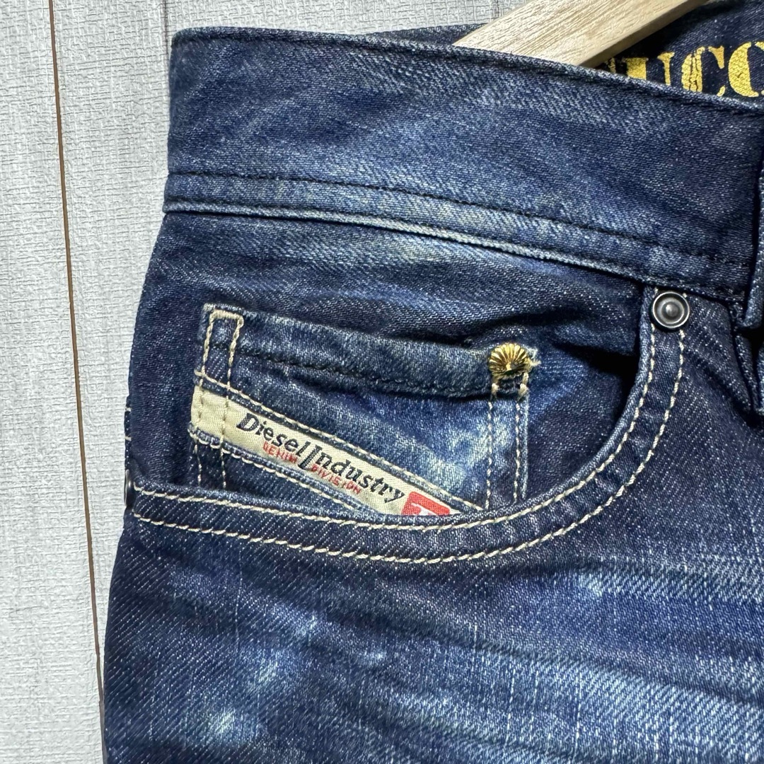 DIESEL SAFADO ダメージブリーチ加工デニム！イタリア製！雰囲気◎ DIESEL SAFADO ブリーチ加工デニム！イタリア製！雰囲気◎