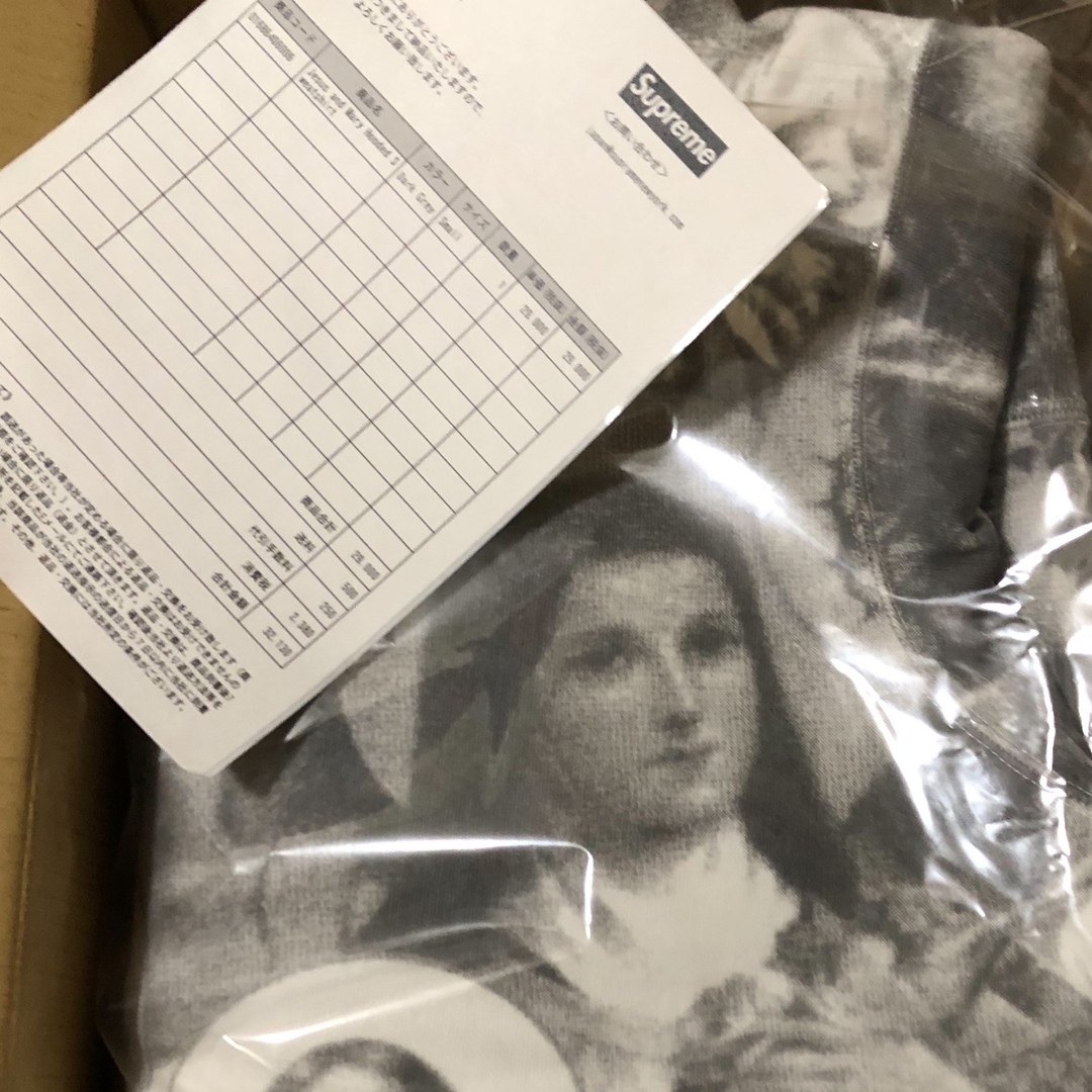 新品未使用!入手困難!納品書あり!Supreme 18A/W マリア ジーザス 新品未使用!入手困難!納品書あり!Supreme 18A/W マリア ジーザス