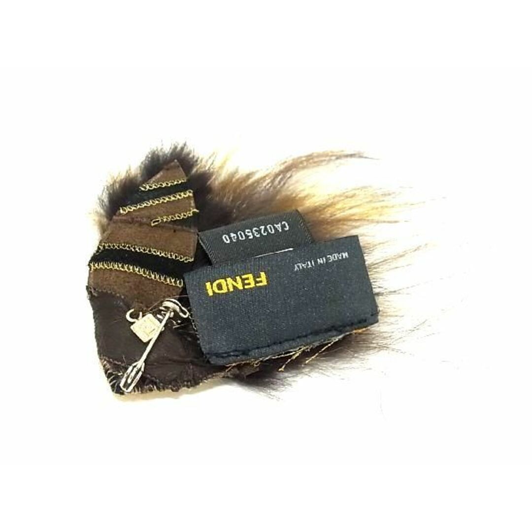 FENDI(フェンディ)の■美品■ FENDI フェンディ ファー 羽 ピンブローチ ピンバッジ アクセサリー ブラウン系 AV3941  メンズのメンズ その他(その他)の商品写真