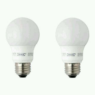 イケア(IKEA)のIKEA LED電球 ライト E26 400ルーメン  電球色２個

(蛍光灯/電球)