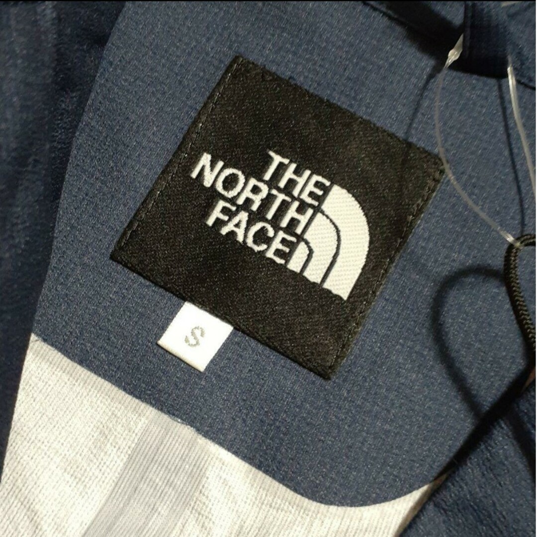 NORTHFACE新品　未使用　ザ・ノース・フェイス　チェスターコート　ナイロンコート　Sサイズ