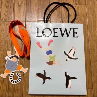 ロエベ ショッパーの通販 800点以上 | LOEWEのレディースを買うならラクマ