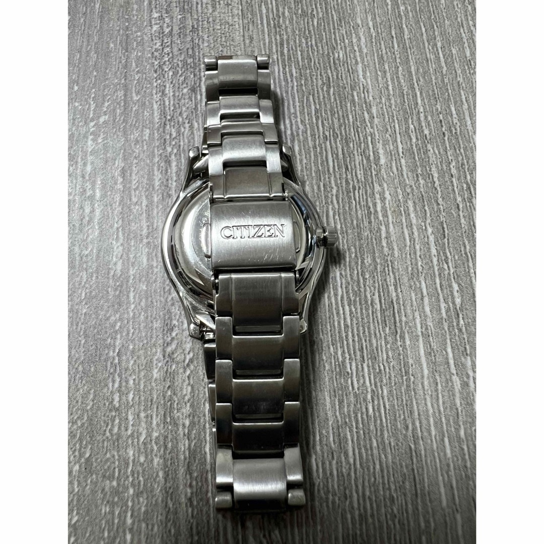 CITIZEN(シチズン)のCITIZEN　エコドライブ　E111-S080703 メンズの時計(金属ベルト)の商品写真