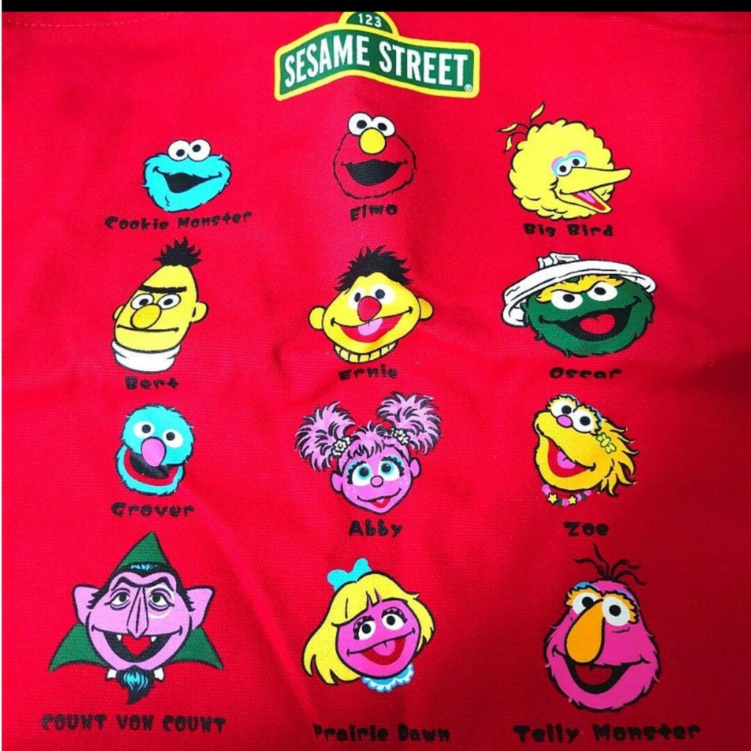 SESAME STREET(セサミストリート)の新品　セサミストリート　トートバッグ　キャラクター エンタメ/ホビーのおもちゃ/ぬいぐるみ(キャラクターグッズ)の商品写真