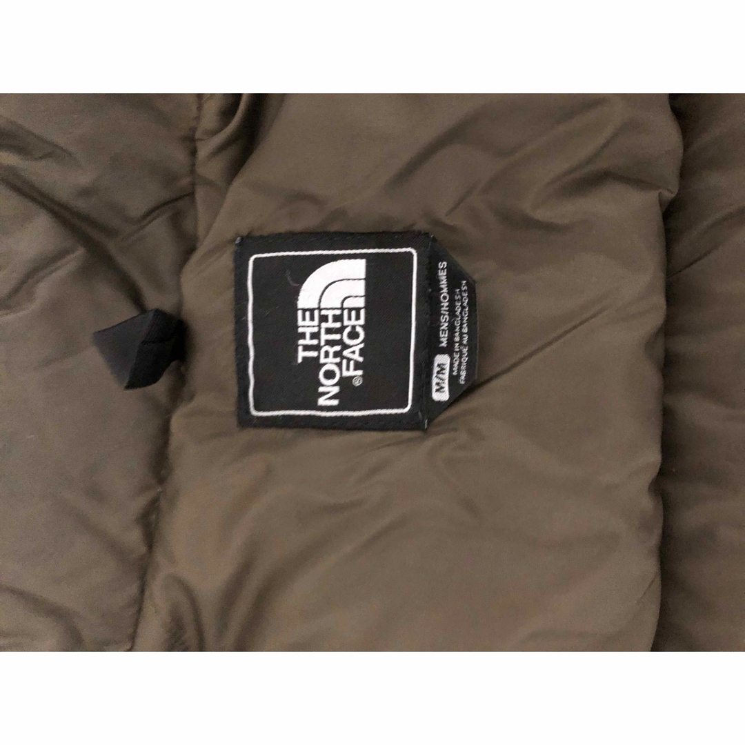 THE NORTH FACE(ザノースフェイス)のノースフェイス　ヌプシ　700 ND01586  センターロゴ メンズのジャケット/アウター(ダウンジャケット)の商品写真