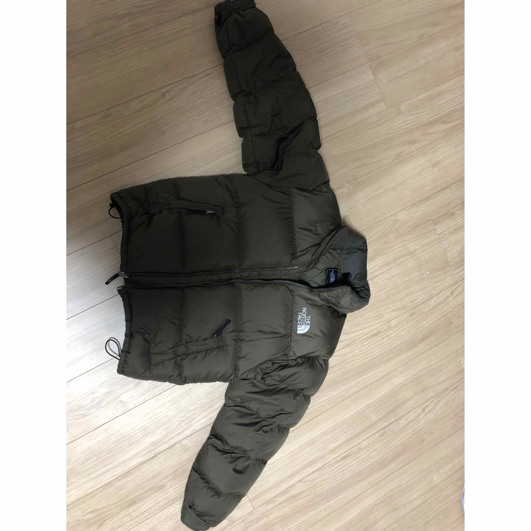 THE NORTH FACE(ザノースフェイス)のノースフェイス　ヌプシ　700 ND01586  センターロゴ メンズのジャケット/アウター(ダウンジャケット)の商品写真