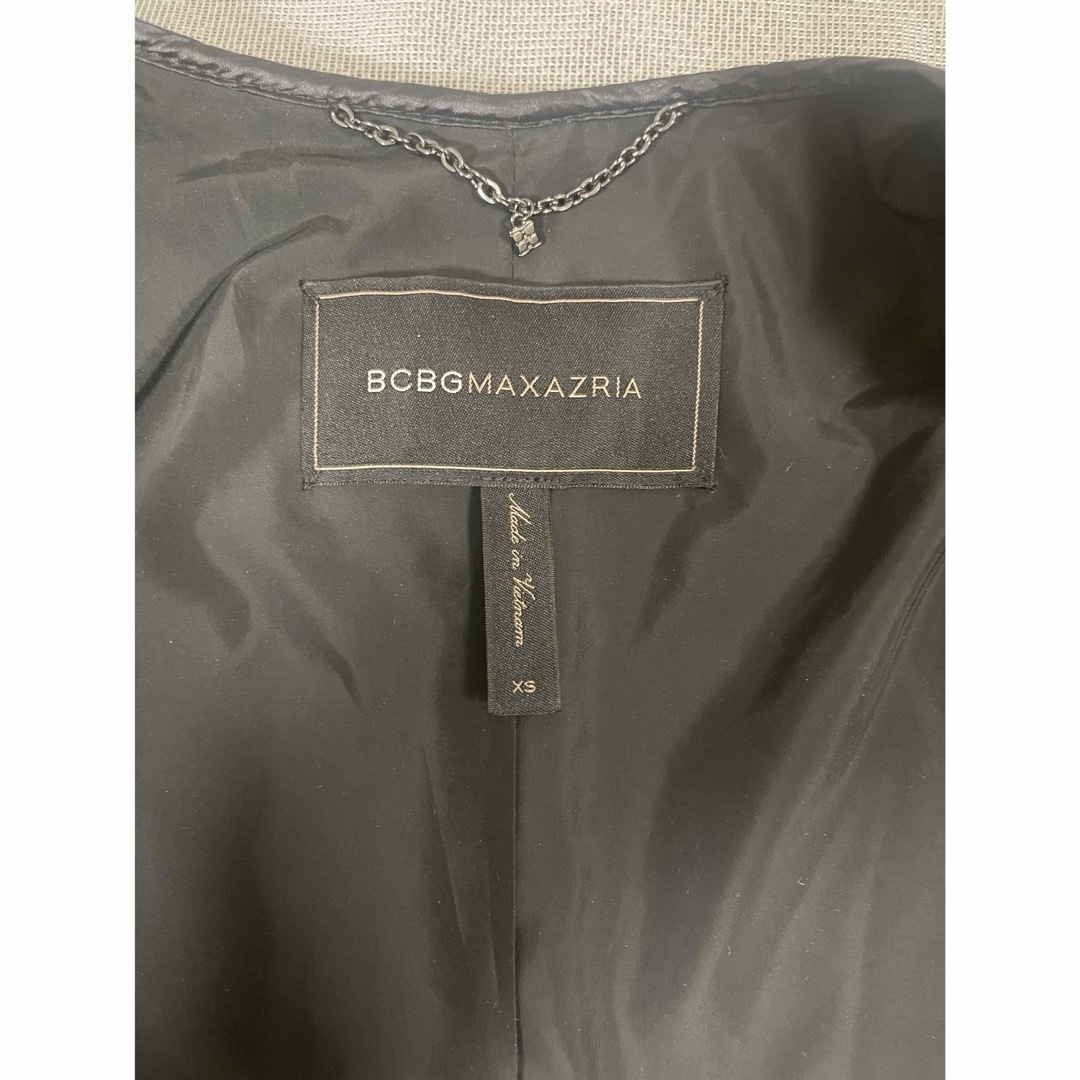 BCBGMAXAZRIA(ビーシービージーマックスアズリア)のBCBGMAXAZRIA   異素材　切り替えコート レディースのジャケット/アウター(ロングコート)の商品写真