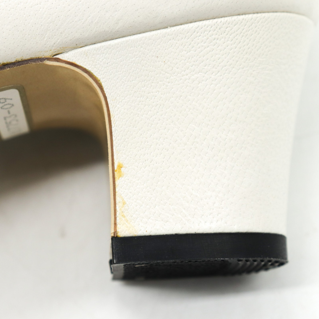 吉野家(ヨシノヤ)のヨシノヤ パンプス ローファー 未使用 靴 シューズ 日本製 白 レディース 24cmサイズ ホワイト Yoshinoya レディースの靴/シューズ(ハイヒール/パンプス)の商品写真