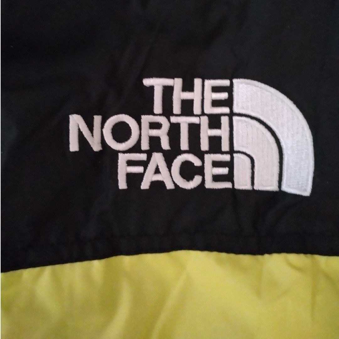 THE NORTH FACE(ザノースフェイス)のノースフェイス　レトロヌプシ　ダウンジャケット　イエロー　XL メンズのジャケット/アウター(ダウンジャケット)の商品写真