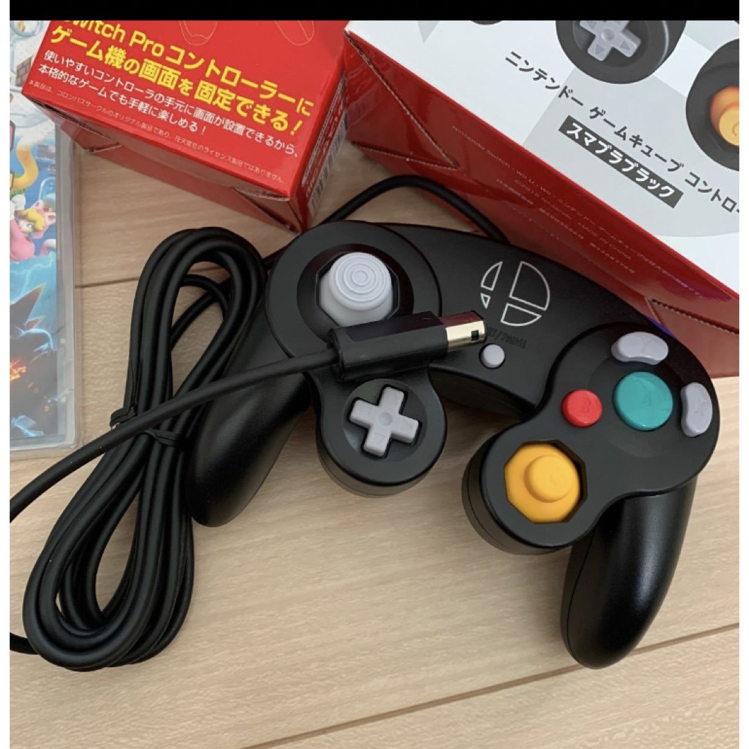 任天堂スイッチ　マウントホルダー　コントローラー　セット　新品 エンタメ/ホビーのゲームソフト/ゲーム機本体(家庭用ゲーム機本体)の商品写真