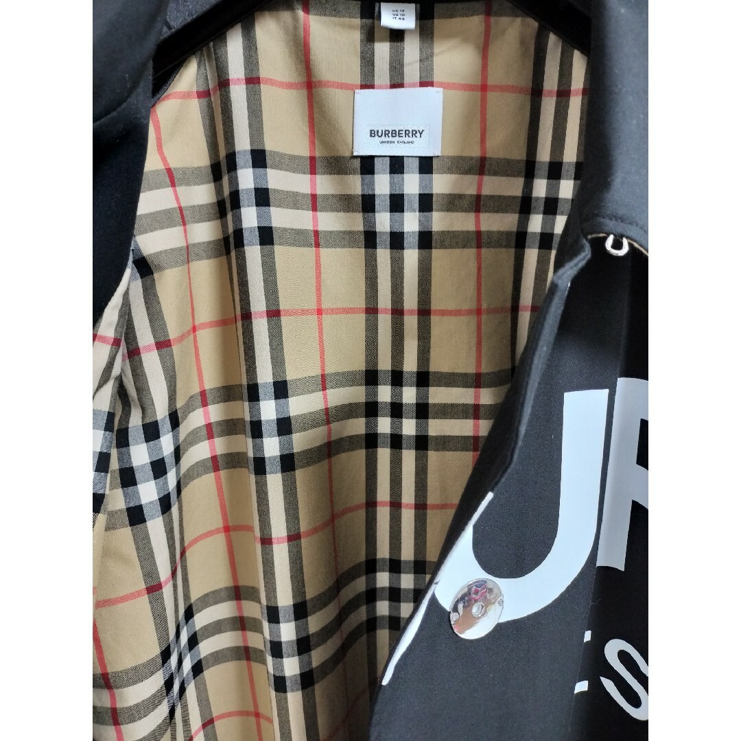 BURBERRY(バーバリー)の【美品】バーバリー　カーコート　ブラック レディースのジャケット/アウター(ロングコート)の商品写真