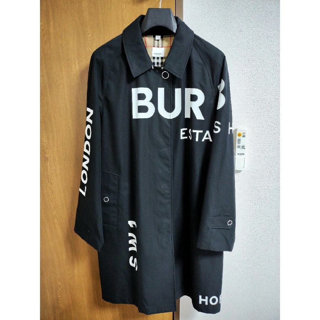 BURBERRY(バーバリー)の【美品】バーバリー　カーコート　ブラック レディースのジャケット/アウター(ロングコート)の商品写真