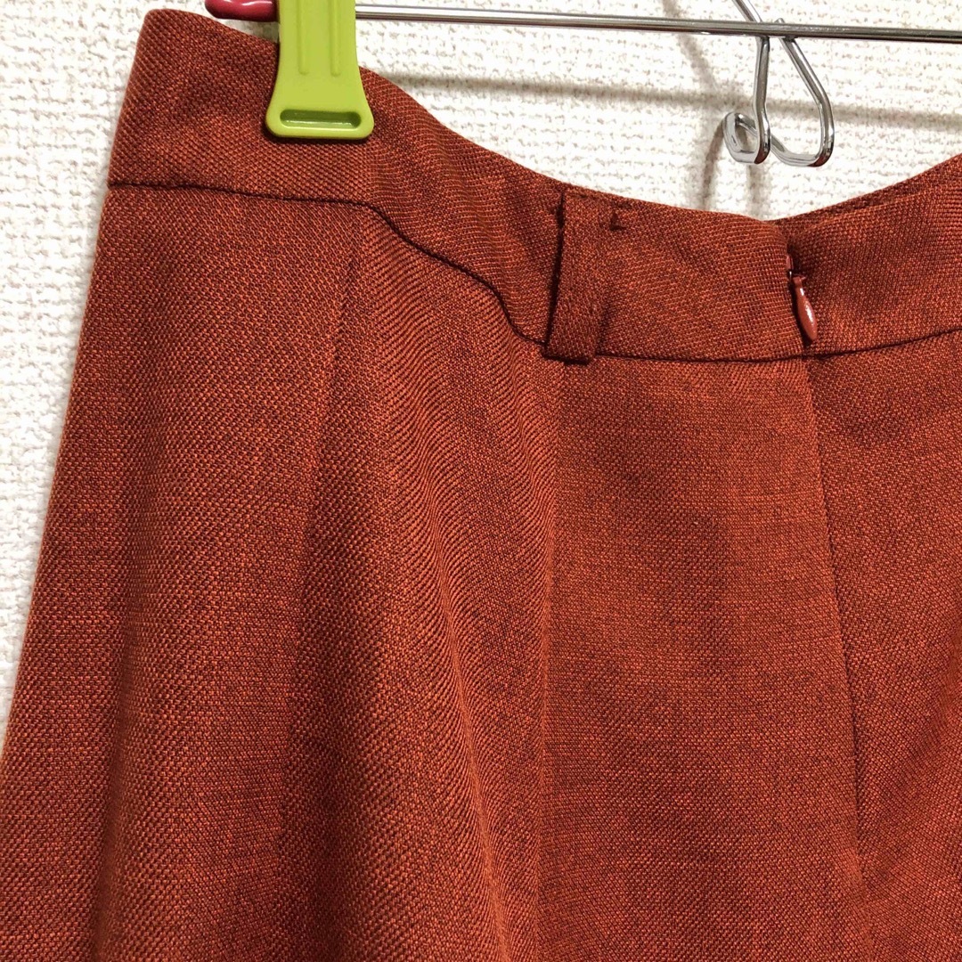 grove(グローブ)のgrove えんじ色スカート レディースのスカート(ひざ丈スカート)の商品写真