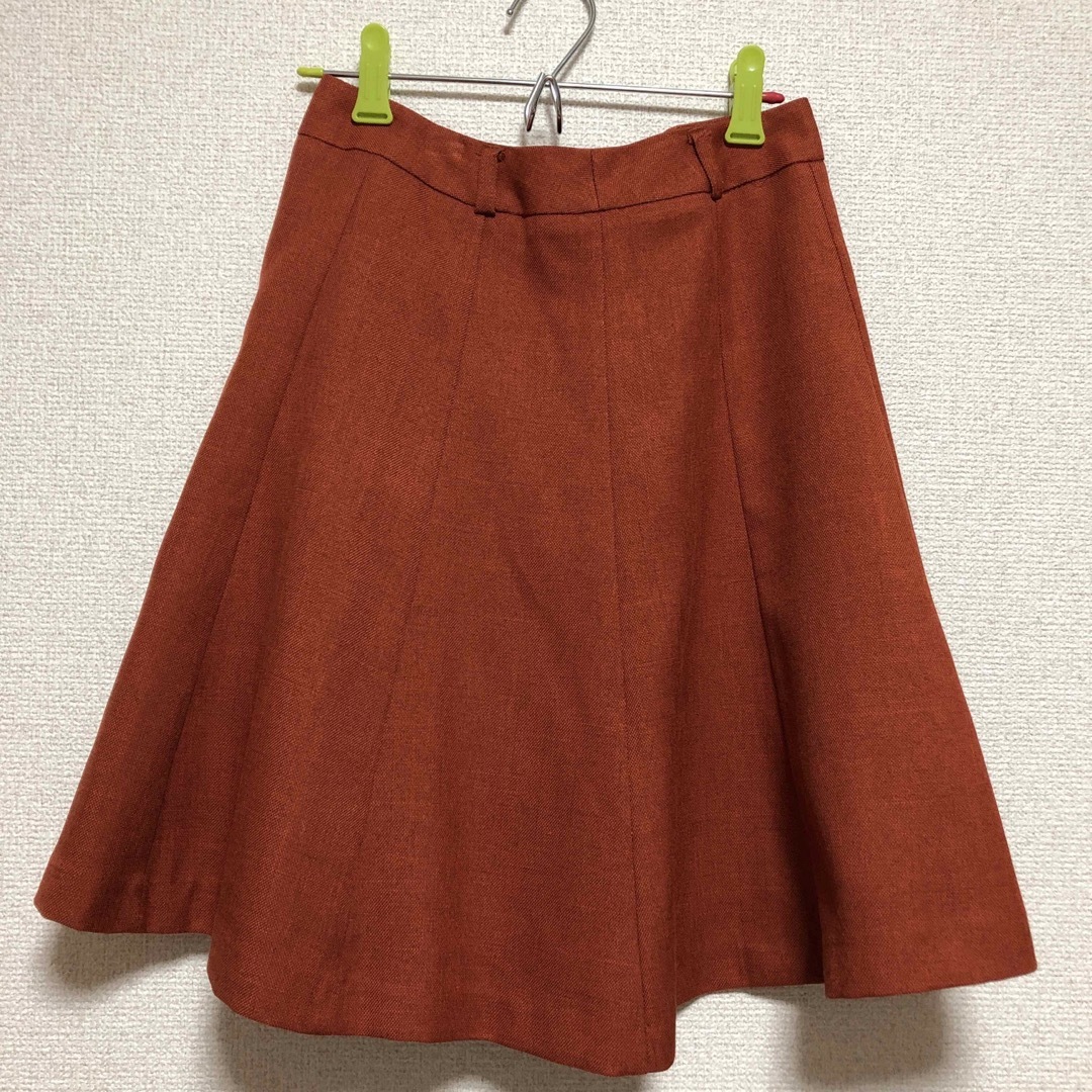 grove(グローブ)のgrove えんじ色スカート レディースのスカート(ひざ丈スカート)の商品写真