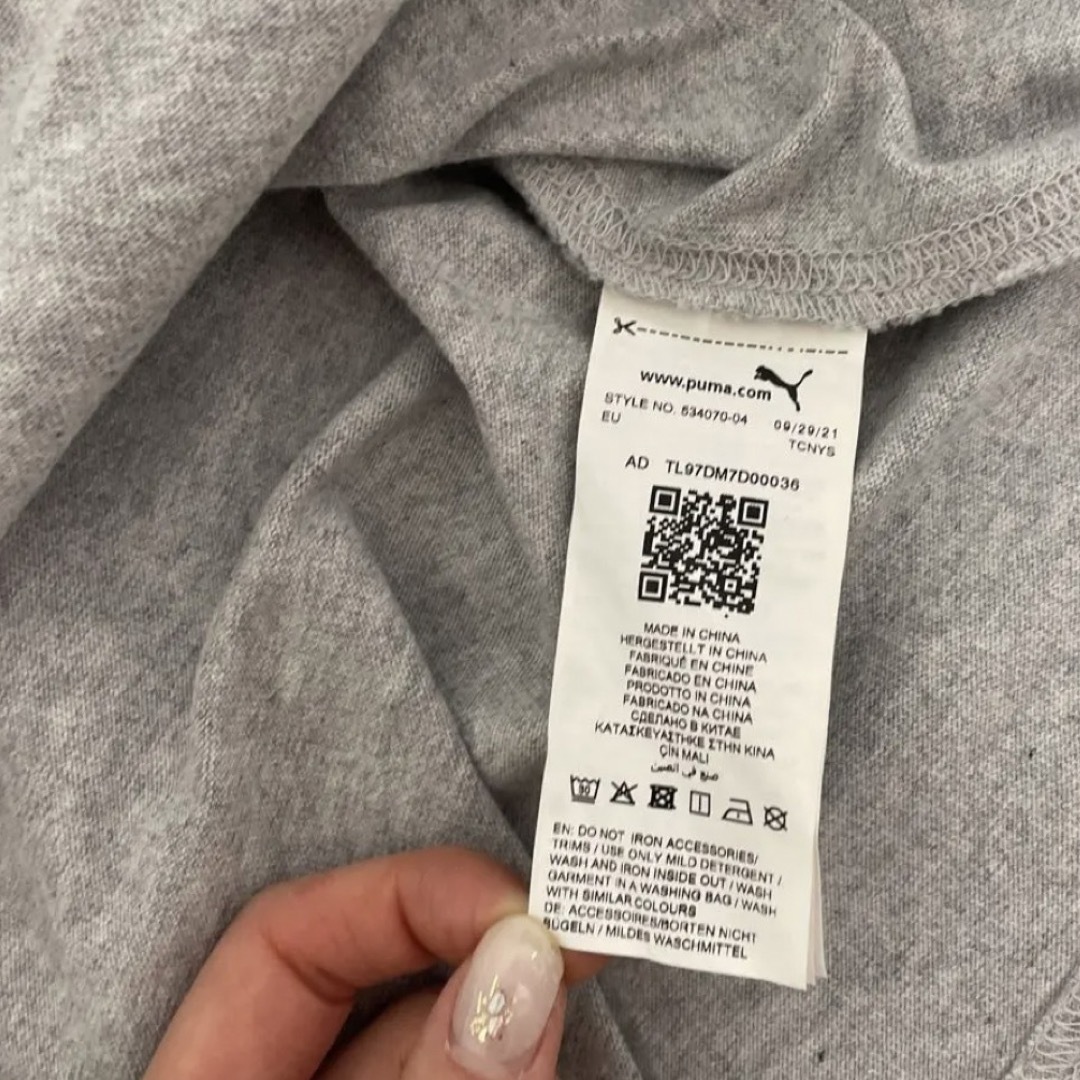 ami(アミ)のタグあり　アミパリ×PUMA コラボTシャツ メンズのトップス(Tシャツ/カットソー(半袖/袖なし))の商品写真