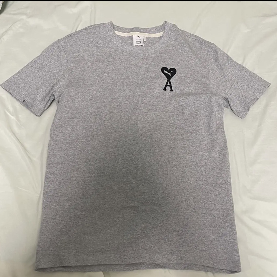 ami(アミ)のタグあり　アミパリ×PUMA コラボTシャツ メンズのトップス(Tシャツ/カットソー(半袖/袖なし))の商品写真