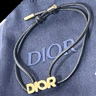 ディオール(Dior)のDIOR ディオール レザー　ロゴ入り　ブレスレット　バングル　ブラスレ　美品(ブレスレット)