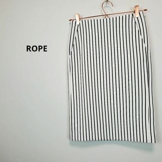 ロペ(ROPE’)のROPE タイトスカート ストライプ 白黒 ポケット 膝丈(ひざ丈スカート)