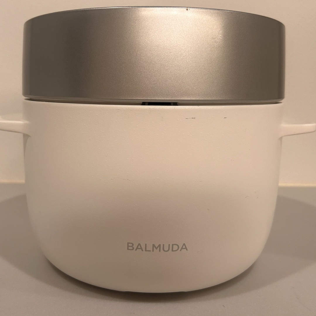 BALMUDA(バルミューダ)のBALMUDA The Gohan  K03A 電気釜　3合炊き スマホ/家電/カメラの調理家電(炊飯器)の商品写真