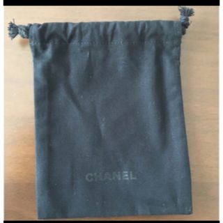 シャネル(CHANEL)のシャネル　CHANEL ポーチ　巾着　ブラック　黒　袋(ポーチ)