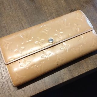 ルイヴィトン(LOUIS VUITTON)のLOUISVUITTON　長財布(財布)