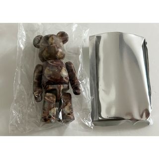 kaws tokyo first keychain キーホルダー15体セットの通販 by s shop