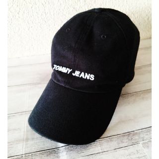 トミージーンズ(TOMMY JEANS)のTOMMYJEANS キャップ　ブラック(キャップ)