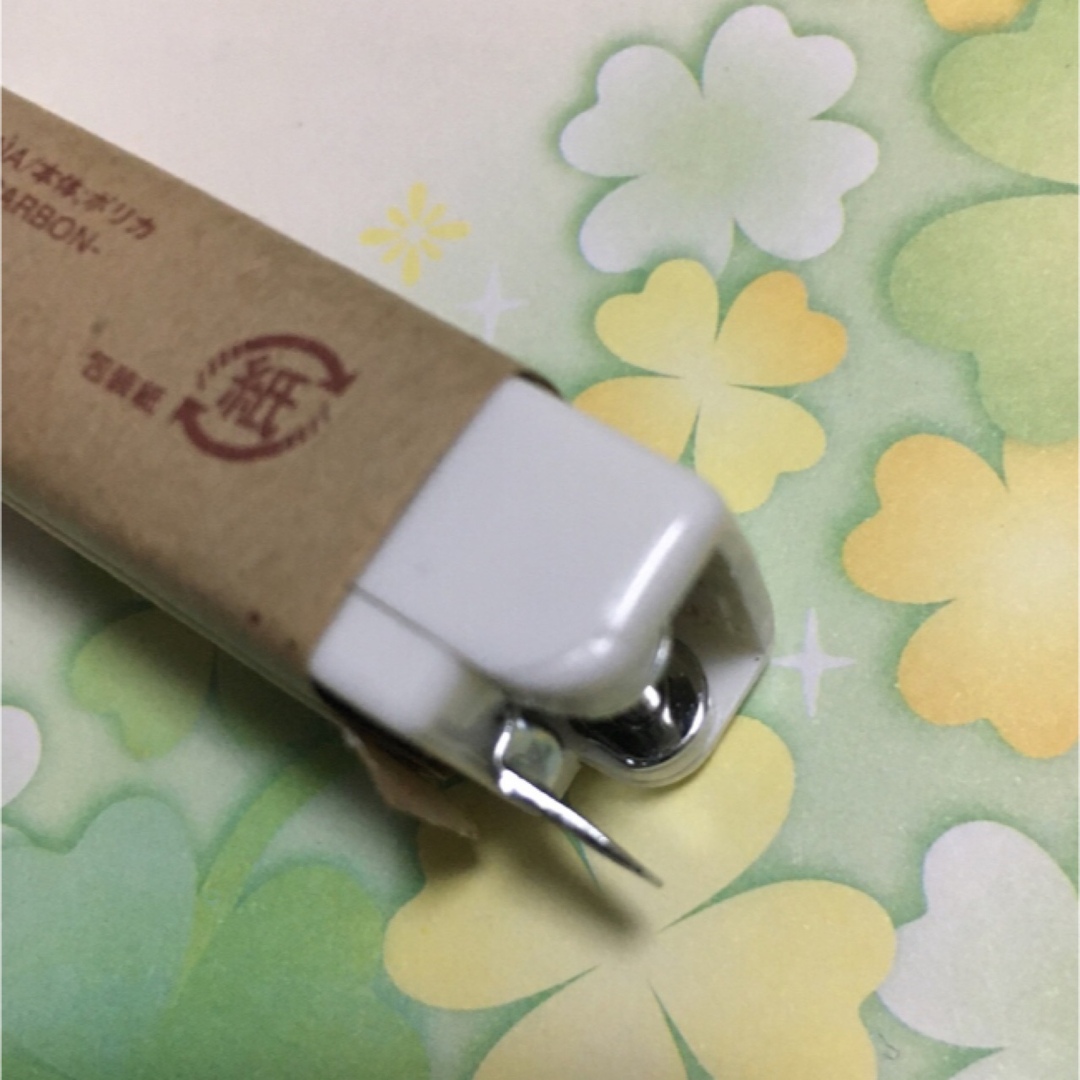 MUJI (無印良品)(ムジルシリョウヒン)のステープラー　無印良品　☆ おまけ付き　紙クリップ インテリア/住まい/日用品の文房具(その他)の商品写真