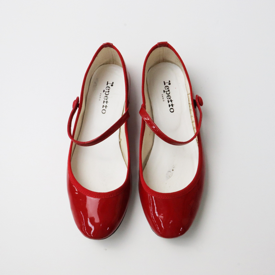 repetto(レペット)のレペット repetto LIO リオ パテントレザー ストラップ バレエシューズ 38.5/レッド 赤 フラットパンプス【2400013643184】 レディースの靴/シューズ(ハイヒール/パンプス)の商品写真