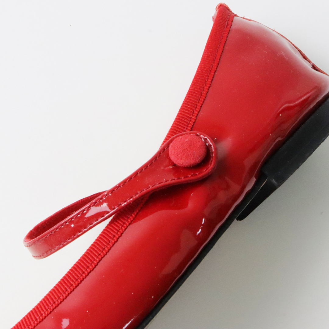 repetto(レペット)のレペット repetto LIO リオ パテントレザー ストラップ バレエシューズ 38.5/レッド 赤 フラットパンプス【2400013643184】 レディースの靴/シューズ(ハイヒール/パンプス)の商品写真