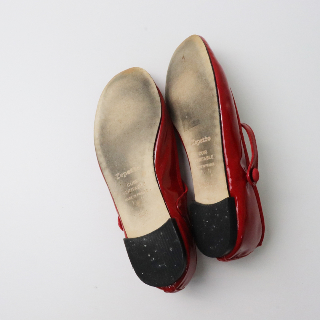 repetto(レペット)のレペット repetto LIO リオ パテントレザー ストラップ バレエシューズ 38.5/レッド 赤 フラットパンプス【2400013643184】 レディースの靴/シューズ(ハイヒール/パンプス)の商品写真