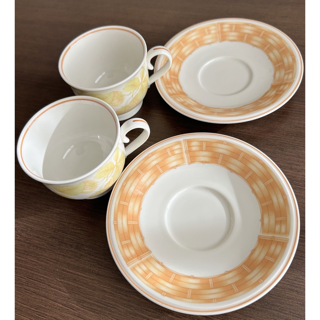 Noritake(ノリタケ)のノリタケ　バーサトーン　チェリー＆ストロベリー　カップ＆ソーサー　2客 インテリア/住まい/日用品のキッチン/食器(食器)の商品写真