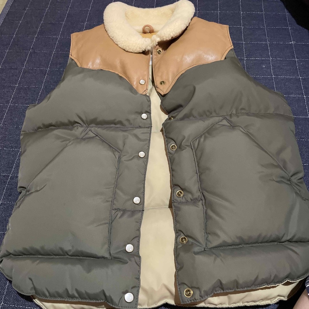 L'Appartement DEUXIEME CLASSE(アパルトモンドゥーズィエムクラス)のROCKY MOUNTAIN Christy Vest ダウンベスト レディースのジャケット/アウター(ダウンベスト)の商品写真