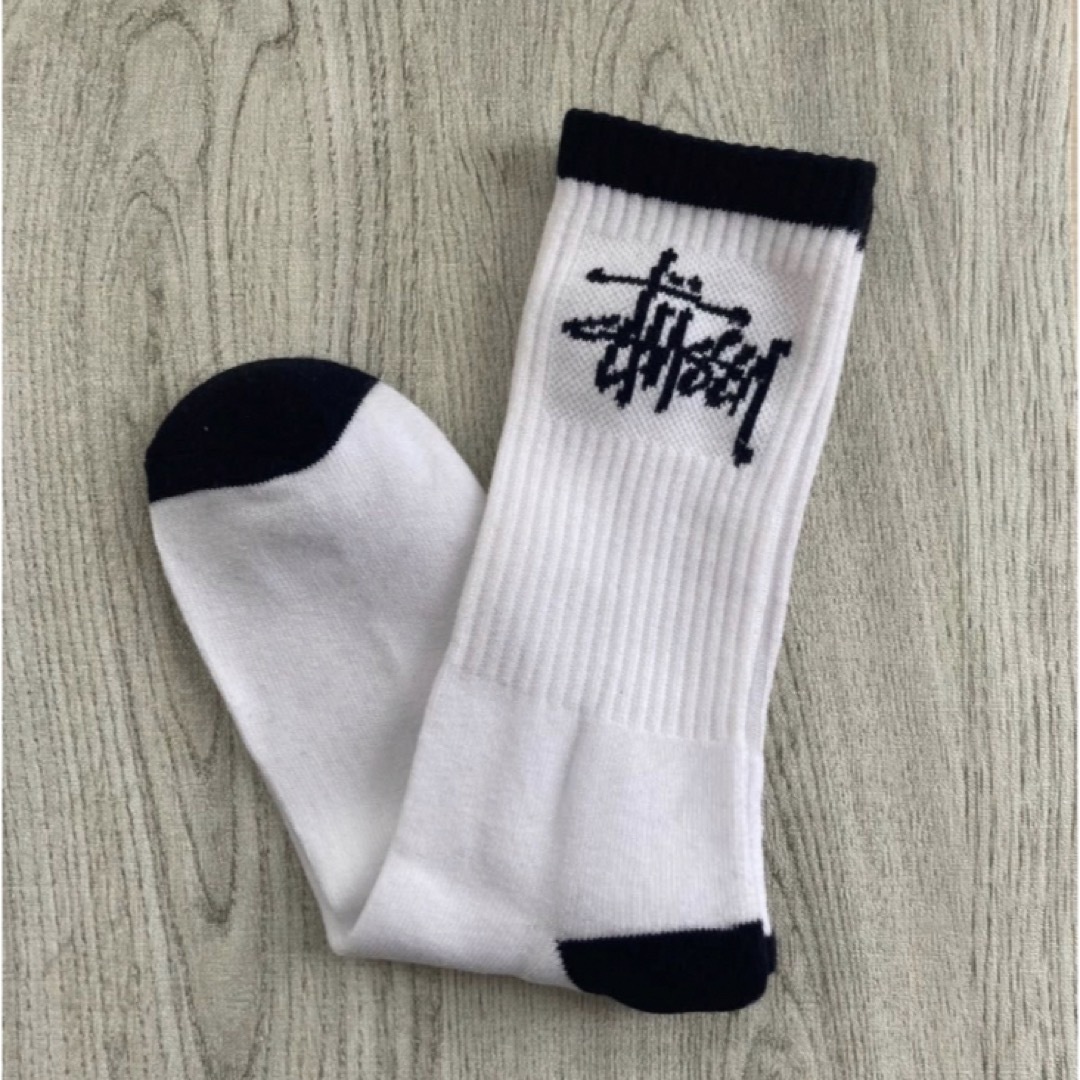 STUSSY(ステューシー)のStussy ステューシー　白　メンズソックス　男性　靴下　新品 メンズのレッグウェア(ソックス)の商品写真