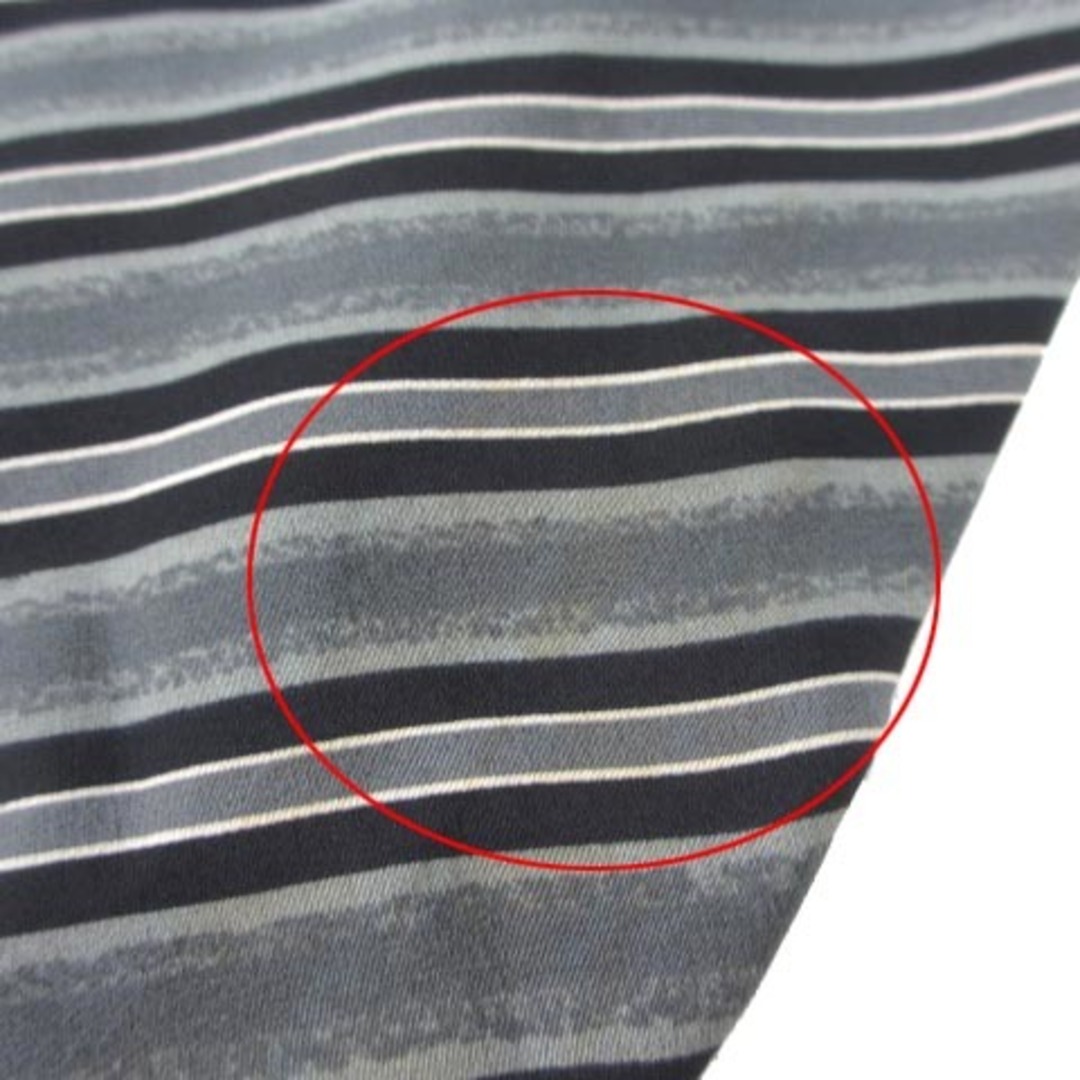 CHANEL(シャネル)のシャネル ネクタイ 裏ココマーク レギュラータイ ストライプ シルク グレー メンズのファッション小物(ネクタイ)の商品写真