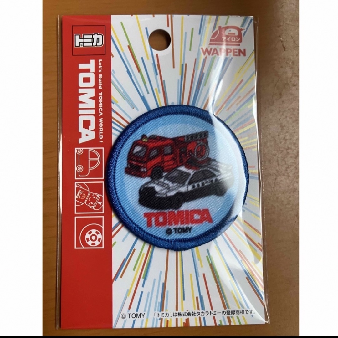 トミカ　ワッペン ハンドメイドの素材/材料(各種パーツ)の商品写真