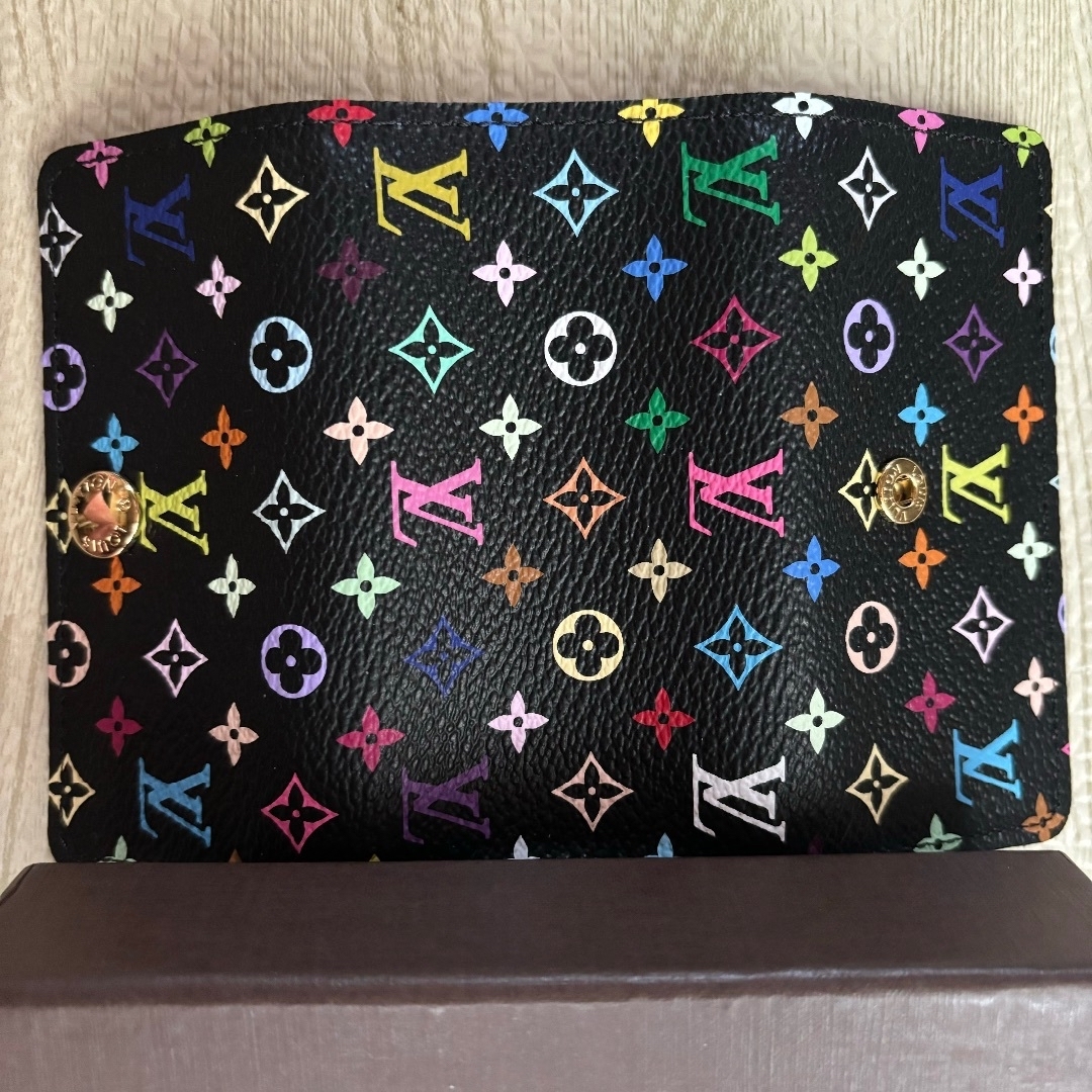 LOUIS VUITTON - 【未使用】ルイヴィトン☆ マルチ ミュルティクレ4 キーケースの通販 by らぶ's shop｜ルイヴィトンならラクマ