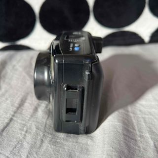 オリンパス(OLYMPUS)のOLYMPUS IZM210  QUARTZDATE 動作確認済み(フィルムカメラ)