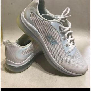 スケッチャーズ(SKECHERS)の大人気！新品！SKECHERS スケッチャーズ　スニーカー　厚底　白　キラキラ(スニーカー)