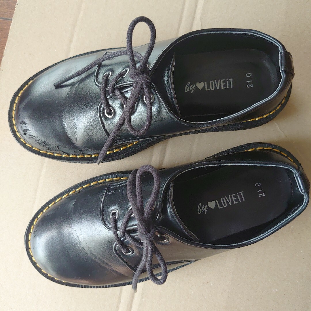 by LOVEiT(バイラビット)のバイラビット　靴21センチ キッズ/ベビー/マタニティのキッズ靴/シューズ(15cm~)(フォーマルシューズ)の商品写真