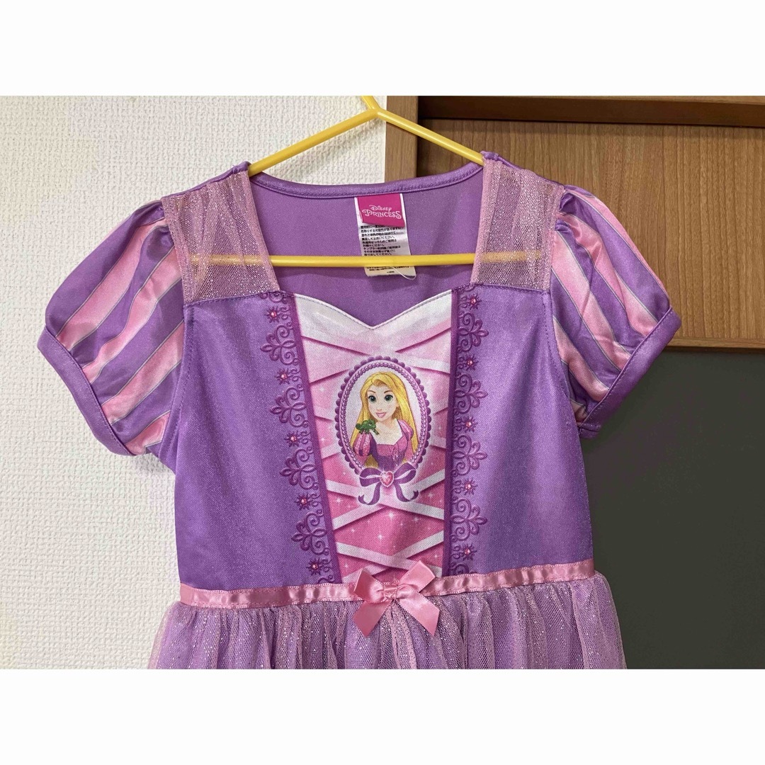 コストコ(コストコ)のプリンセスドレス　ラプンツェル　中古 キッズ/ベビー/マタニティのキッズ服女の子用(90cm~)(ワンピース)の商品写真